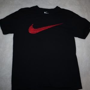 Nike - !New! - Youth Shirt Black - XL